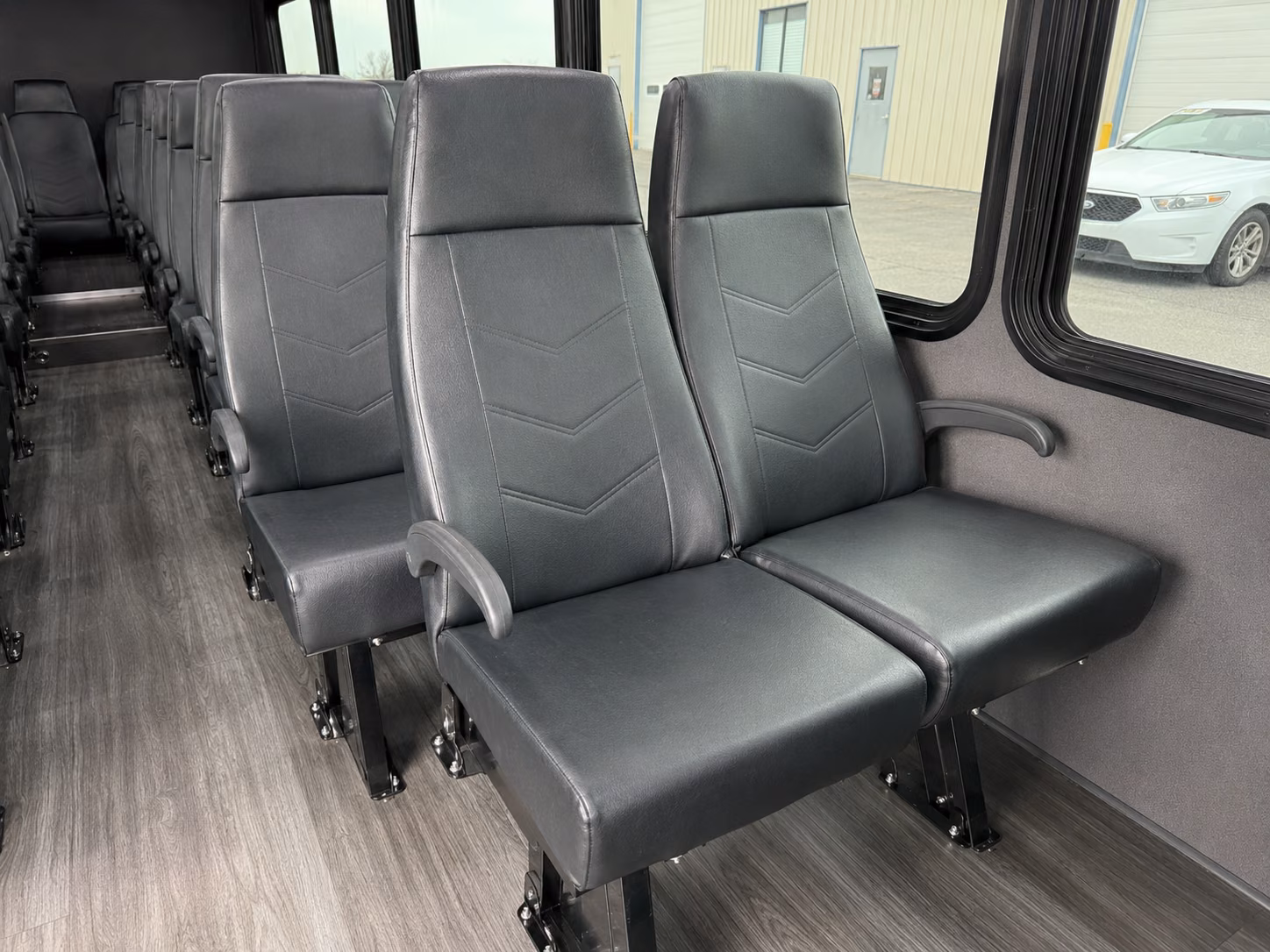 burlington comfortable charter bus rentals for burlington school field trips