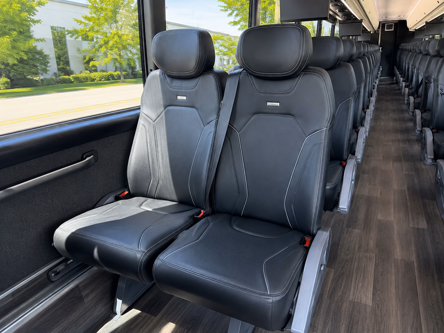 chapel hill book a private charter bus for chapel hill event transportation