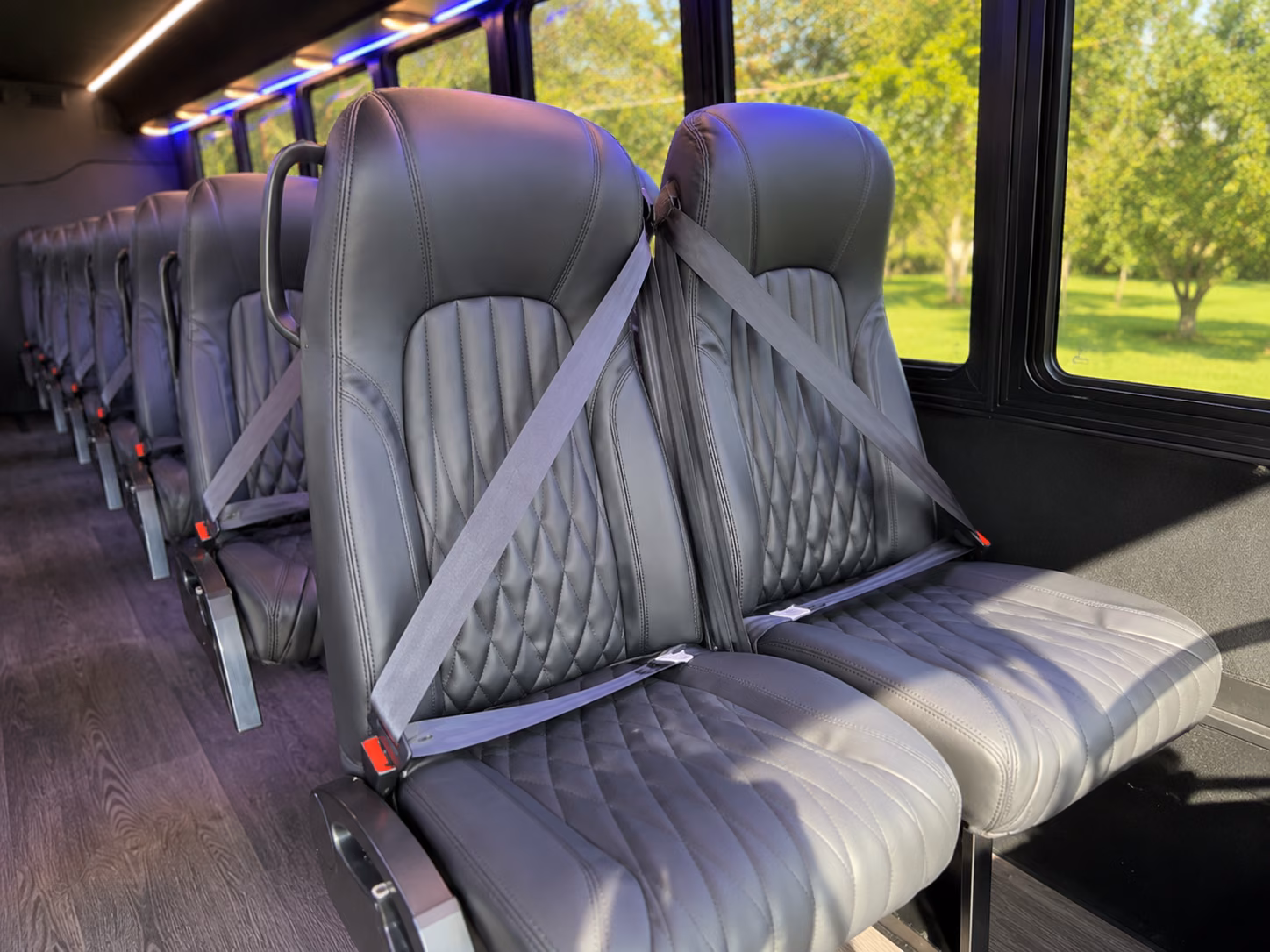 chapel hill charter bus rentals for museums and educational attractions