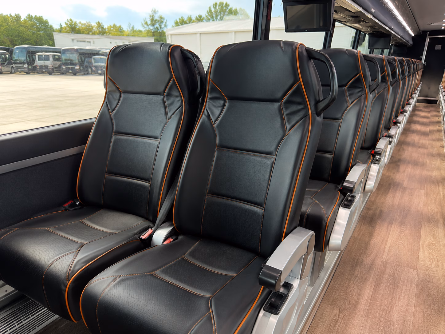 compare buses for multi day trips to myrtle beach washington dc and beyond