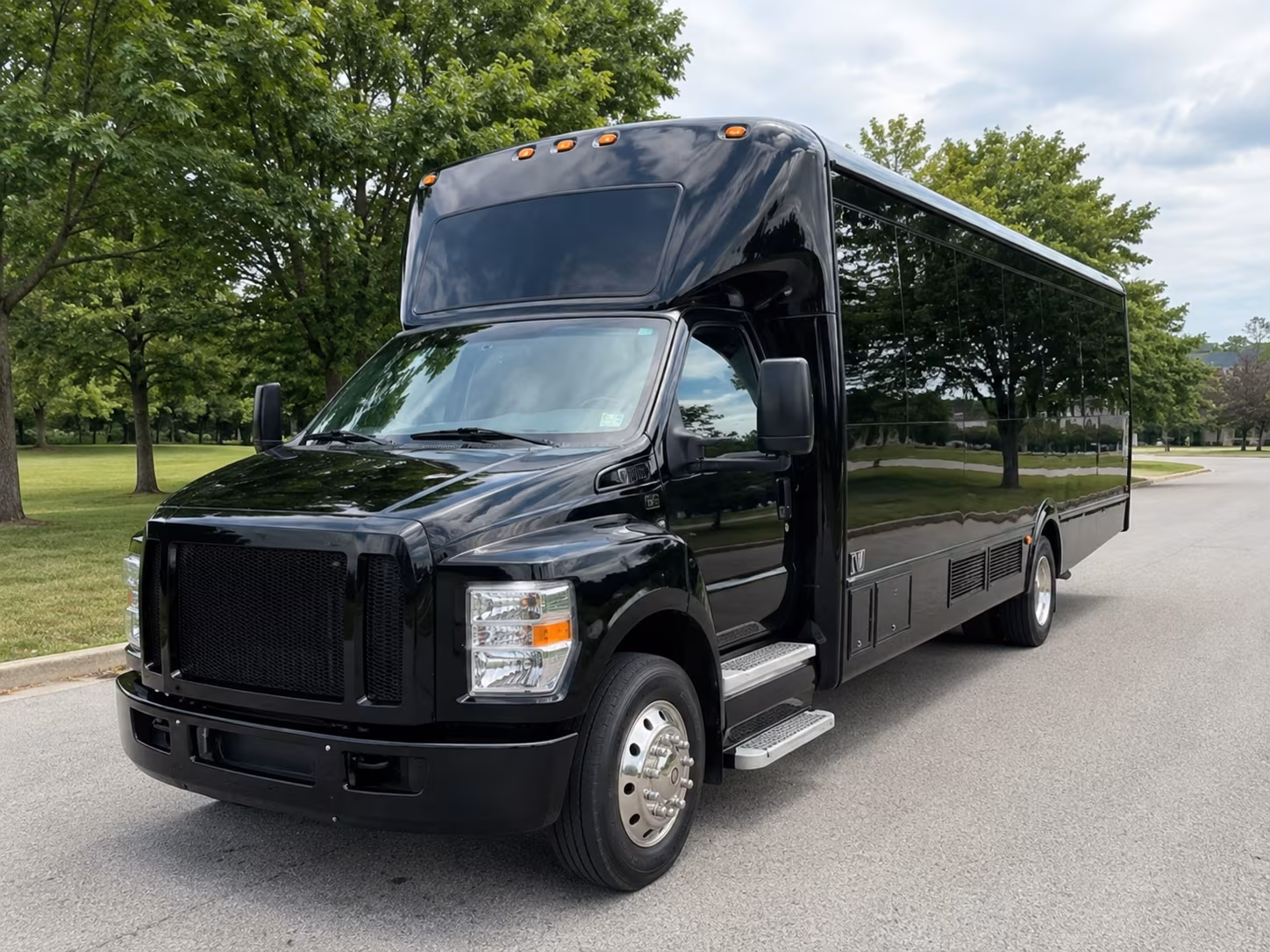 fayetteville event transportation services for fayetteville groups