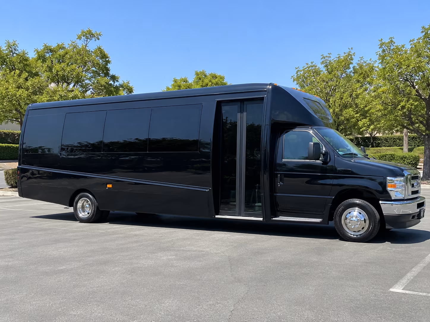 greensboro high point charter buses