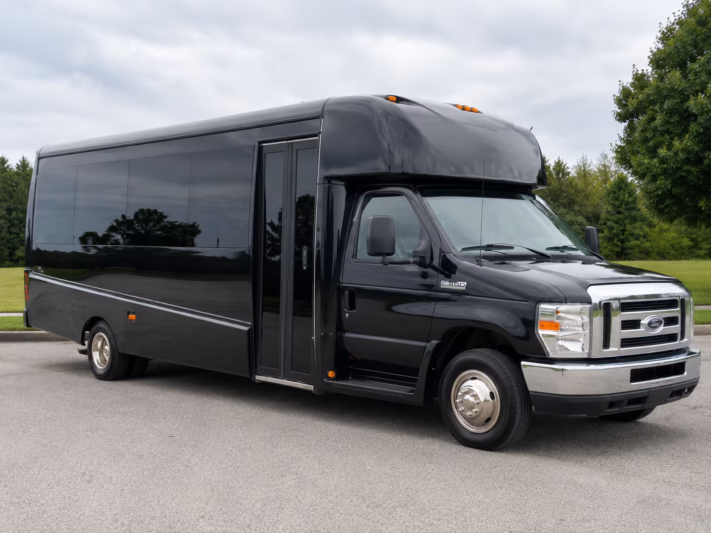 greensboro private shuttles for greensboro wedding guests