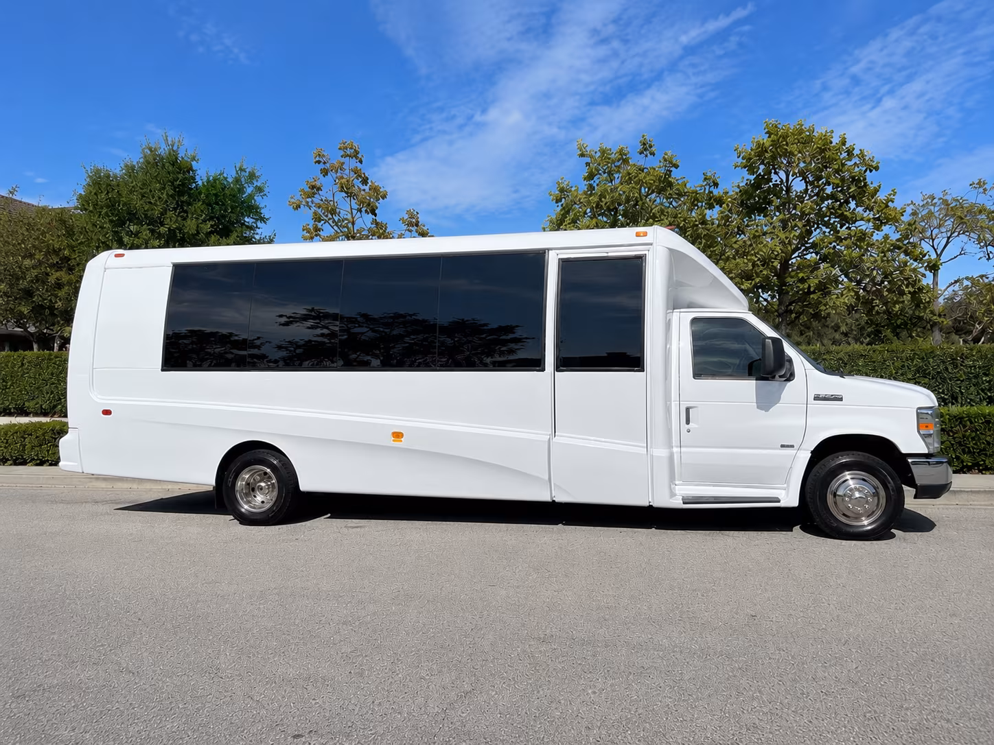 highpointcharterbuscompany com makes comparing prom buses in high point simple and fast